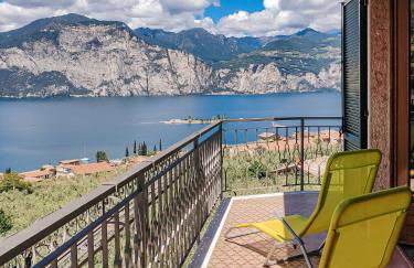 Villa Nadya by GardaDoma - Foto 2