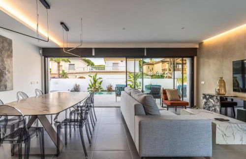 Lola Sea Villa - Foto 9