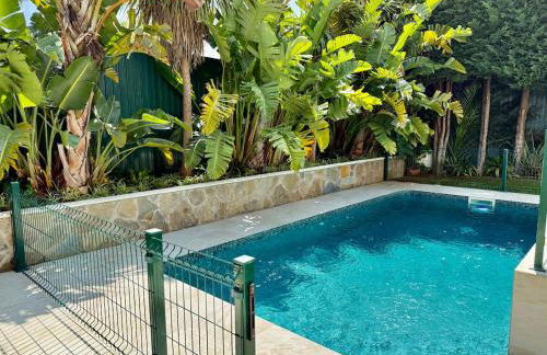 Charming cottage, pool & garden by Guincho beach - Foto 9