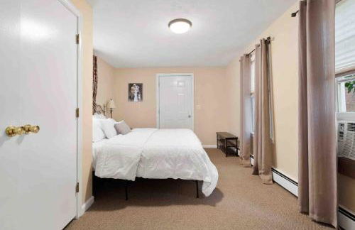 Lovely Downtown Oasis Near Hospitals, Colleges, and Beaches - Foto 11