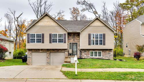 Cozy Ohio Home - Deck, Arcade Games and Near Golfing - Foto 3