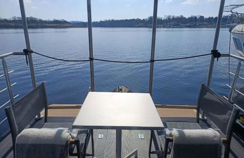 NEON Bigigio House Boat - Foto 16