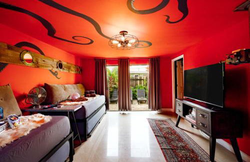 The Captain's Landing - 4 bedroom - 2 bathroom - Outdoor soaking tub - Adventure home - Foto 47