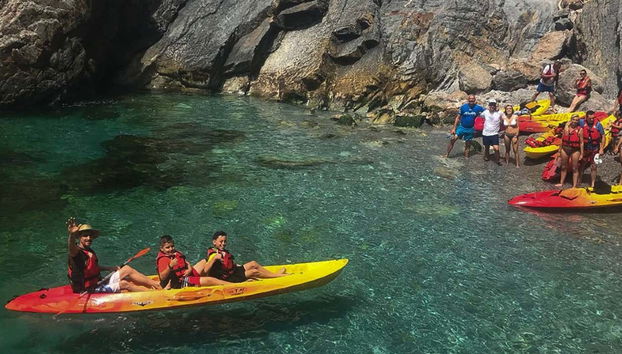 Tour en kayak por playa de La Rijana