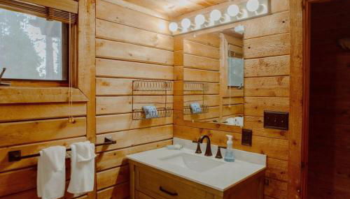 Private Cabin-Shuttle Pass Included! - Foto 5