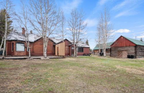 The Red Brick House - Photo 21