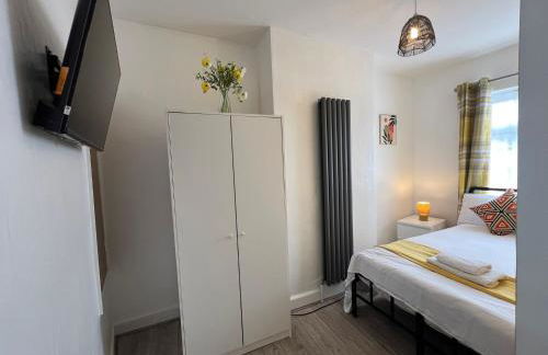 Oldbury House - Bespoke for Contractors - Foto 13