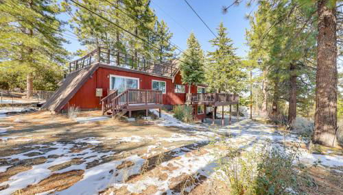 Wraparound Deck and Grill Wrightwood Cabin Near PCT - Foto 3