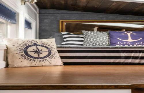 Ashore the Clouds Glamping awaits - Foto 10