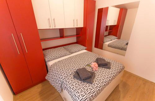 Holiday home Leko with outdoor pool and hot tub , can fit 22 people - Foto 53