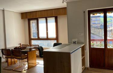HomeOffice with Church Views - Foto 16