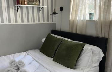 One bedroom Putney Village flat - Foto 6