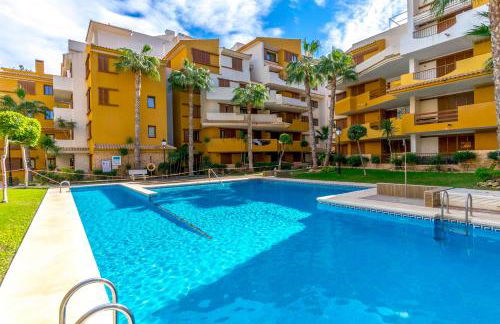 Punta Prima - Charming Spanish Apartment with South-Facing Terrace by the Sea - Foto 20