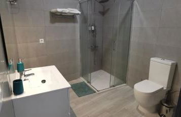 Situación inmejorable. Céntrico y tranquilo - Foto 9