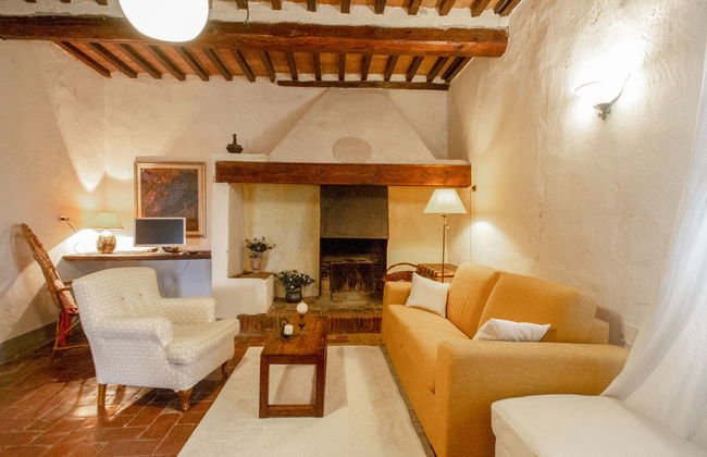 1 bedroom Apartment in Scandicci with swimming pool and garden - Photo 13