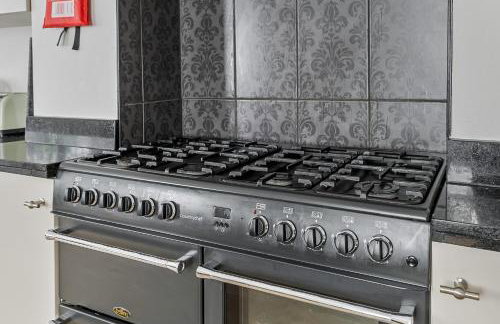 Sleeps 7 Large 4 Bed Town House for Contractors & Families & Friends in Great Central Location - Foto 29