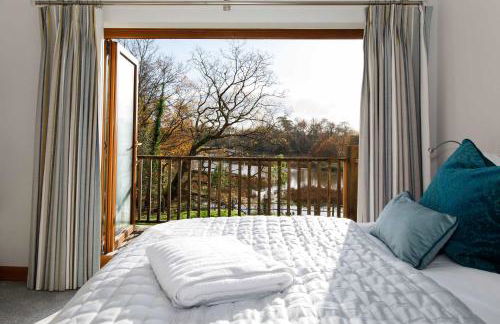 Serene Riverside: 6BR Luxury Retreat in Curdridge - Photo 68