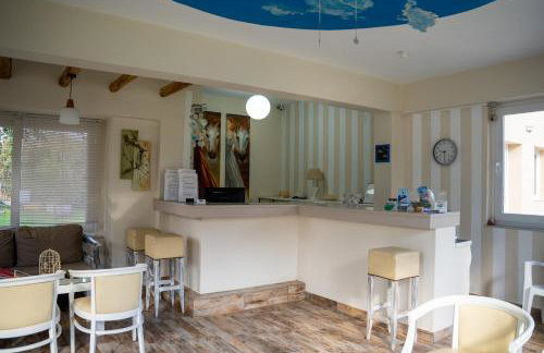 Blue Sky Apartments - Photo 23