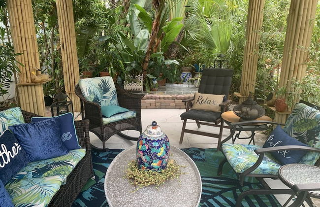 The Secret Garden Home Close to Beach, Shops, Restaurants, Pet Friendly, Close to Lucerne Ave! - Foto 3