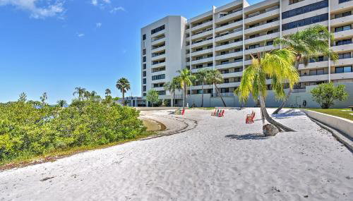 Relaxing Hudson Condo Steps from the Pool! - Foto 3