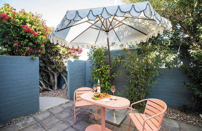 3 Private Rooms At The Wesley Hotel Perfect for Group Stays - Foto 2