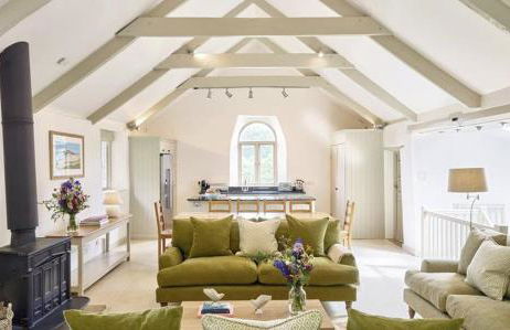 Garden House - Photo 1