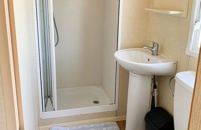 Beautiful 3-bedroom Caravan at Mersea Island - Foto 8