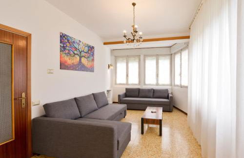 Winter Sports Events 2026 - Alp Grüm Apartment - 8 min walk to Bernina Express - Foto 2