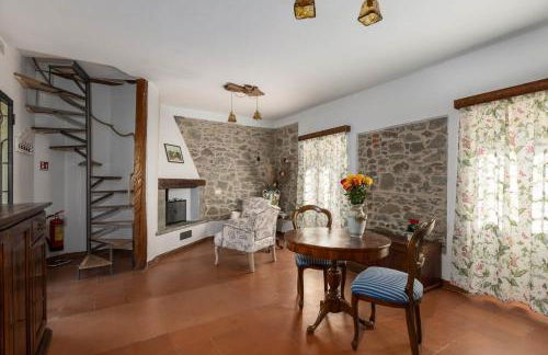 Chianti Villa Chicco, piscina privata, ampio giardino, BBQ e parcheggio - Foto 6