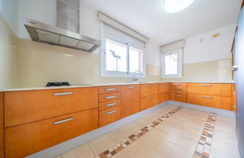 Villa Santa Cristina Primera Línea Playa Piscina Barbacoa Aire Acondicionado - Foto 21