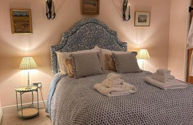 Elegant Number Two - Photo 27