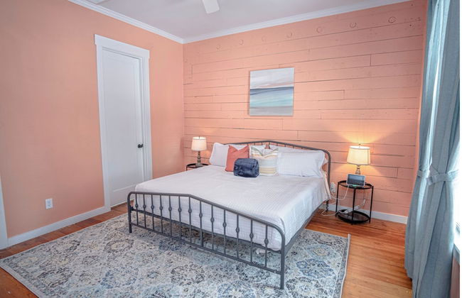 Comfy and Incredible Fenced 2BR 2 BA Near Downtown - Foto 2