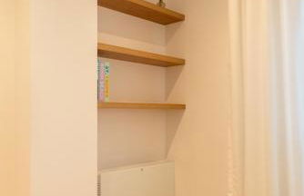 Stylish & Spacious Flat near the Beach by HostWise - Photo 47