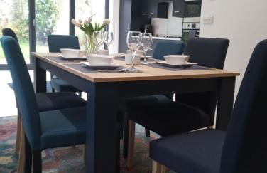 Crossing Cottage Sleeps 6 Parking, Family & Contractors Newark - Photo 4