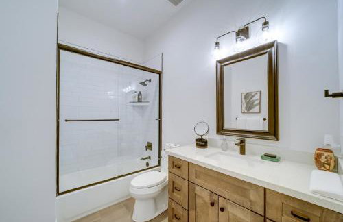 Hikers Retreat with Furnished Patio in Rimrock! - Foto 18