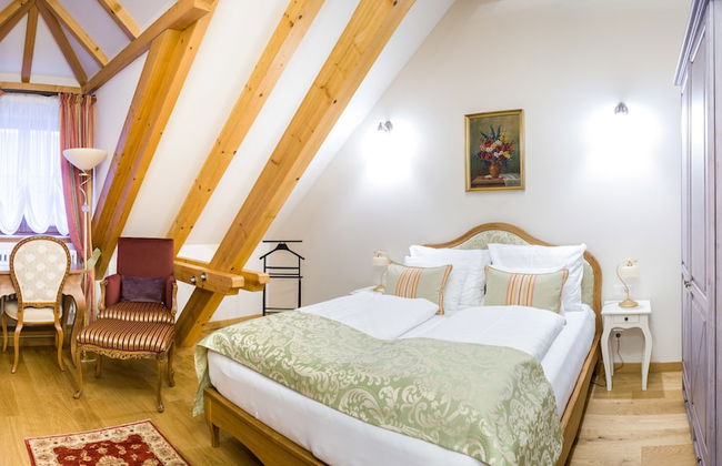 Schloss Thalheim - Photo 5