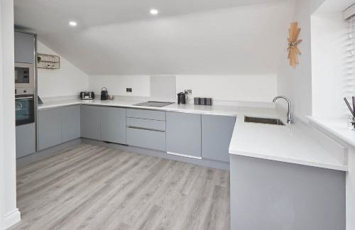 Host & Stay - Coastal Townhouse - Photo 16