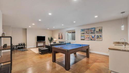 Walk to Broncos Stadium Hot tub & Rooftop - Foto 4