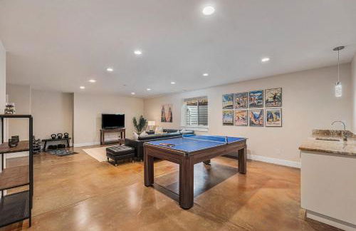 Walk to Broncos Stadium Hot tub & Rooftop - Foto 4