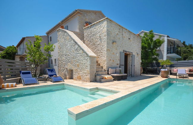 Bee Tree Villa in Corfu - Photo 6