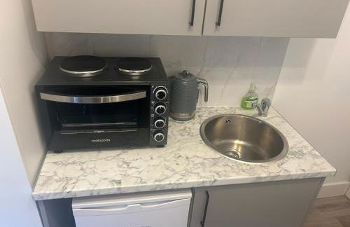 Cosy studio flat in Teddington - Foto 10