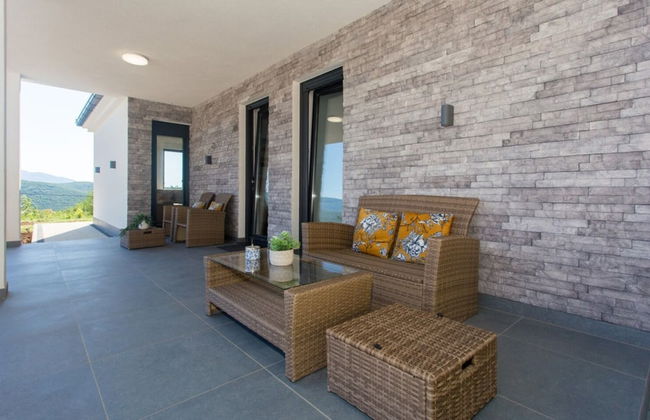 Marijana - Modern With Pool - H - Foto 19