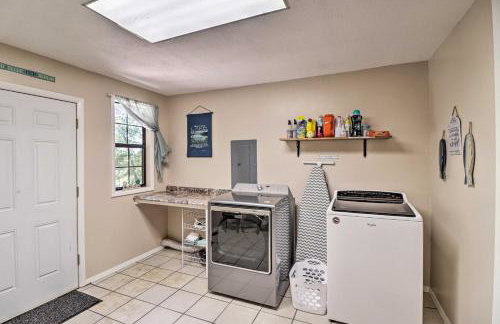 13 Mi to Hot Springs Serene Royal Home with Deck! - Foto 24