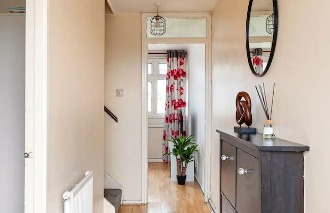 Spacious Home by Lee Valley Rafting Waltham Cross - Foto 13