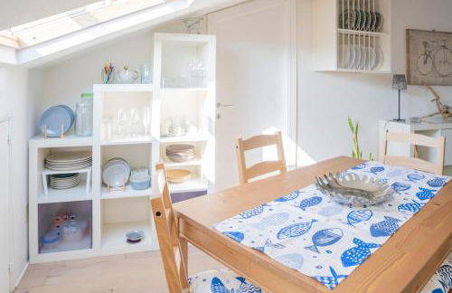 049 - Attico ELEGANTE, 10 minuti a piedi da MARE e SPIAGGIA - POSTO AUTO PRIVATO GRATIS - Foto 24