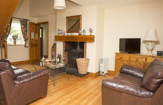 3 bedroom House in Wicklow with garden - Photo 6