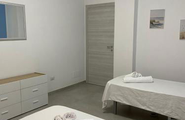 Close to the sea and 10 minutes from the airport - Foto 10