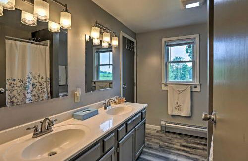 Millersburg Home with Covered Porch and Fire Pit! - Foto 13