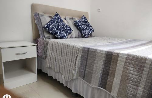 Em Natal, aptº 2/4 inteiro em condomínio fechado. - Foto 15