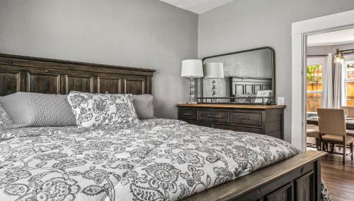 Perfect for Work & Play, 3BR 2BA with Office & WiFi - Foto 2